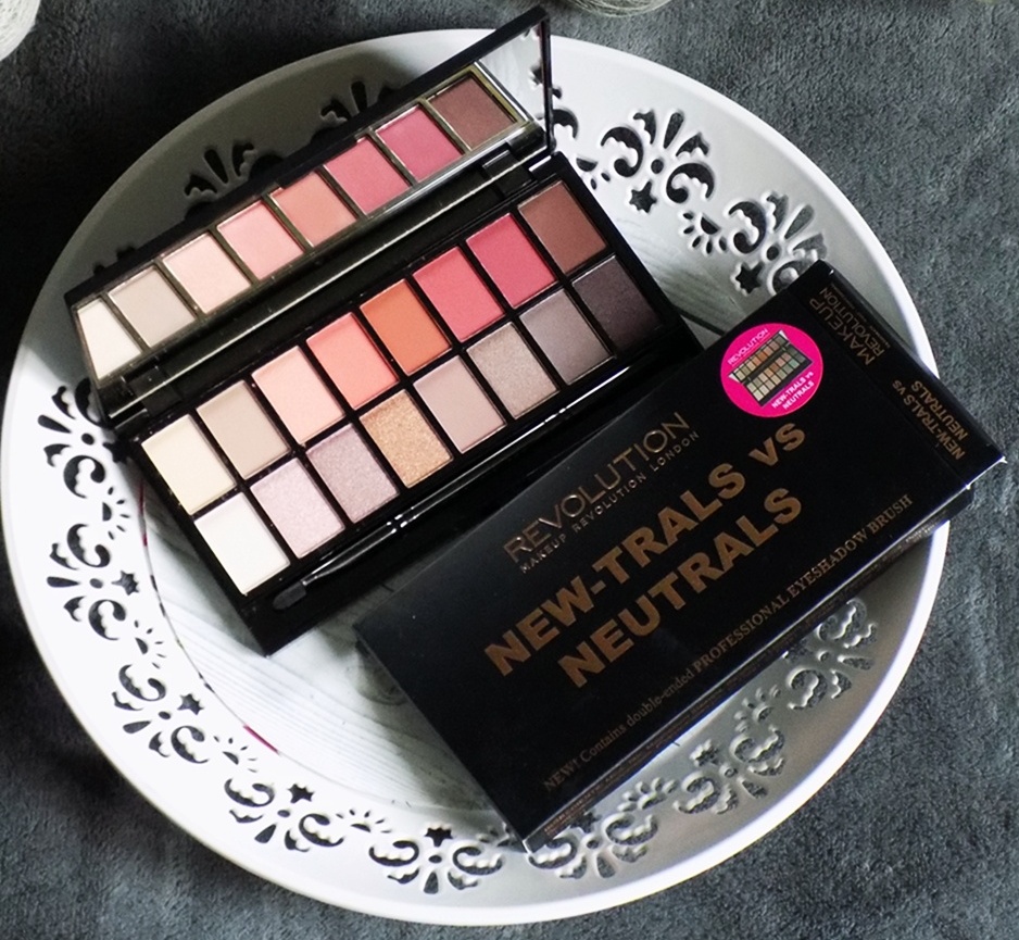 Makeup Revolution New-trals vs Neutrals paleta cieni. - Ksanaru