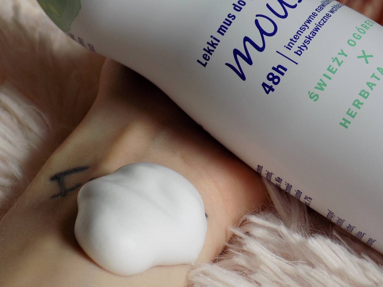 Mus do ciała równie skuteczny jak balsam?