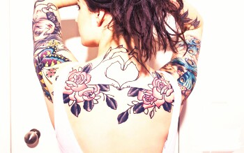 Lexxiaja: Tatuaże