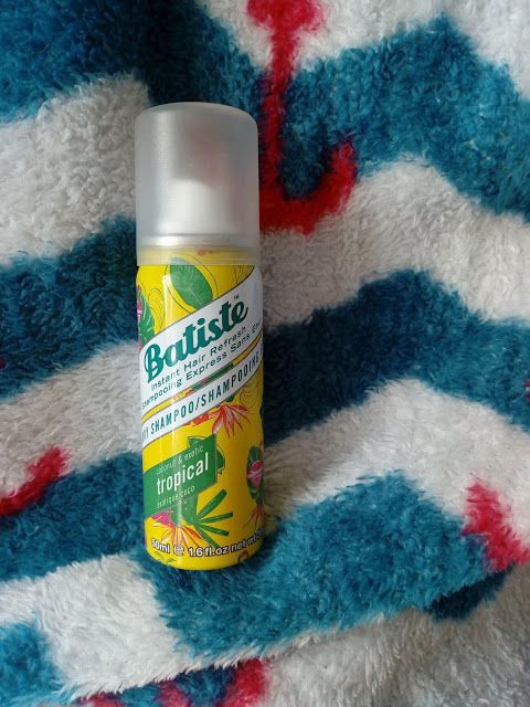 Life by Kadia: Suchy szampon Tropical - Batiste