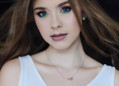 Powerful color make up | Blog kosmetyczny, beauty, moda, makijaże