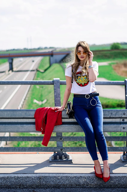 The world is my runway.: High waist jeans & top