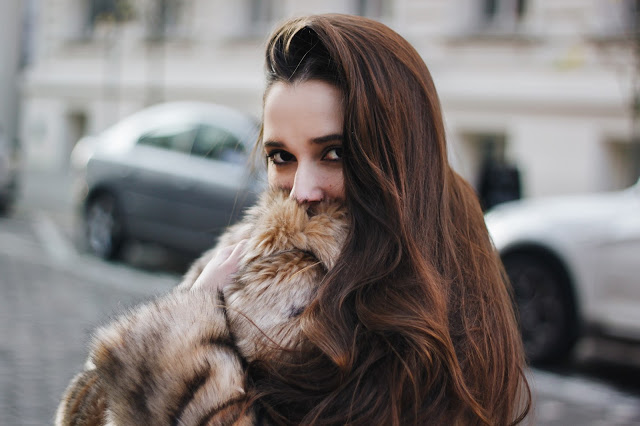 FAUX FUR FROM NA-KD - MALIOCE l Alicja Moskalik 