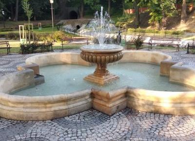 Prześliczna fontanna w Parku