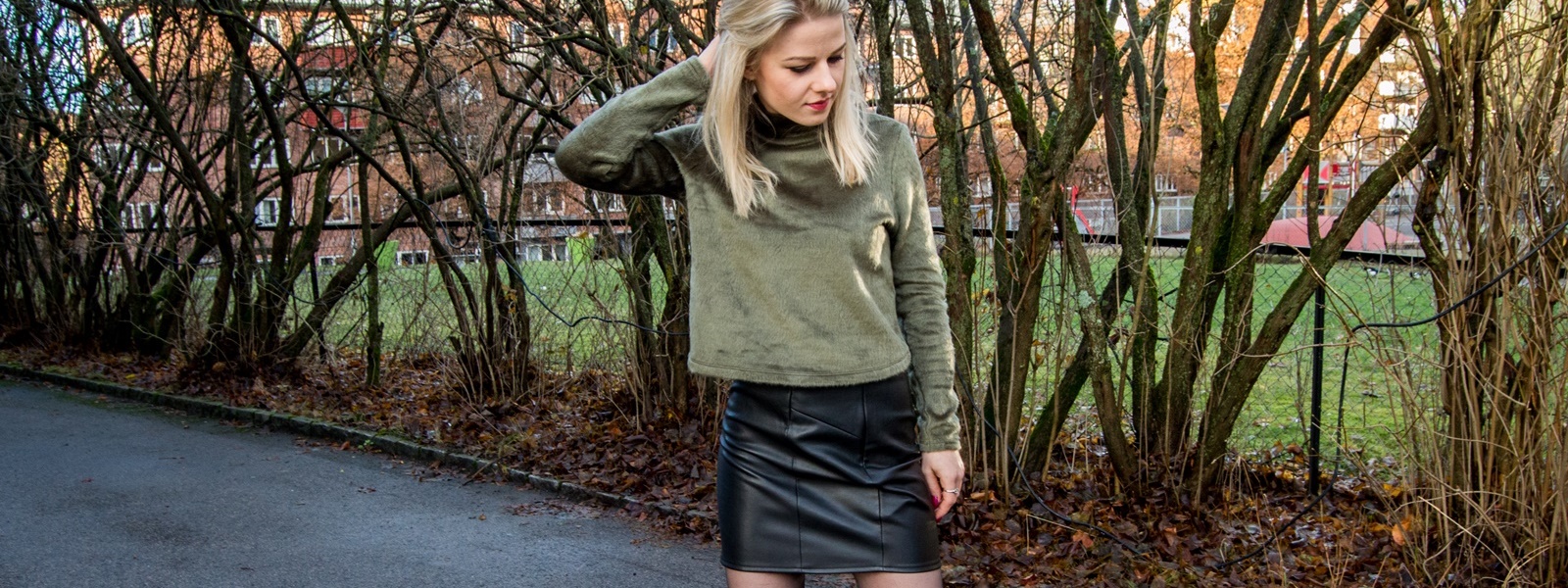 Leather skirt and sweater – Eat Make Up Dress