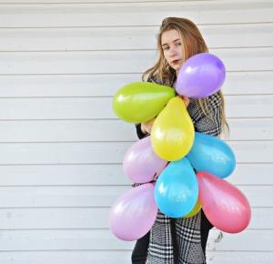 MAYUM: 404 Ballons