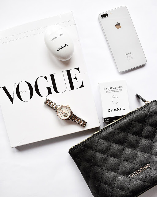 Diamenty, biel, czerń, szkło i Vogue | Diamonds, white, black and Vogue - minimedge