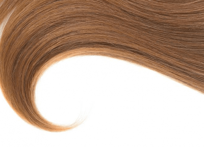 Jak naturalnie rozjaśnić włosy?