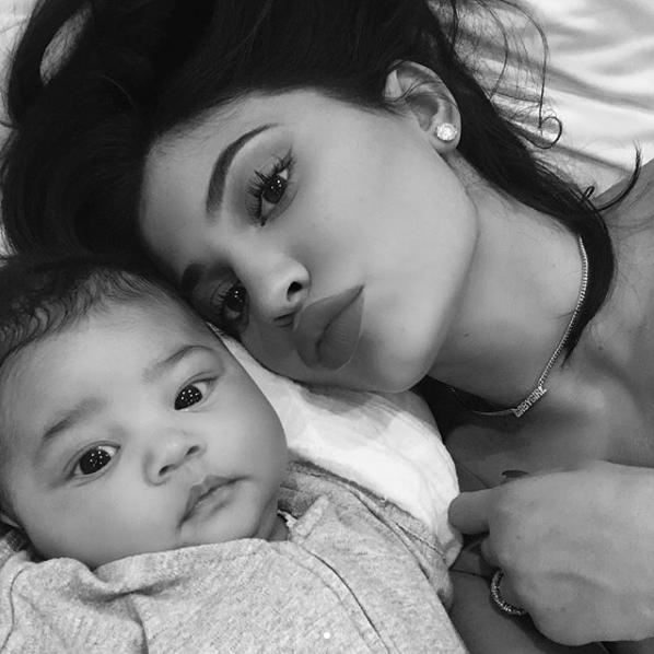 Zebrałam wszystkie zdjęcia Stormi Webster - zobacz jakie zdjęcia pokazuje światu Kylie Jenner