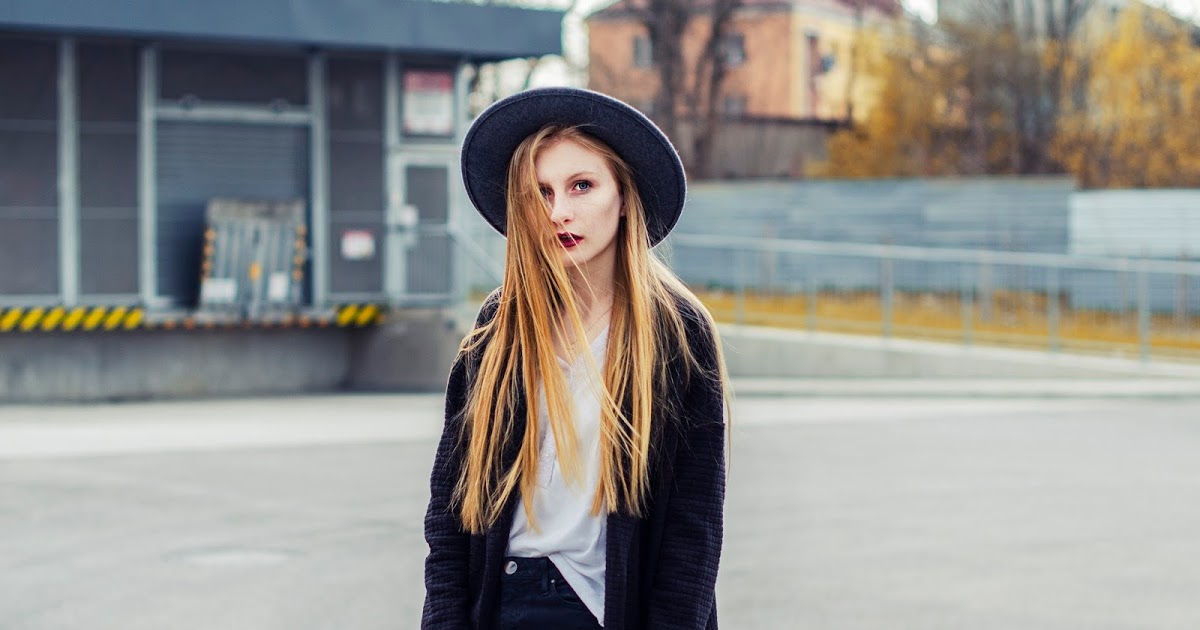 FotMagStyle: Hiding from the rain