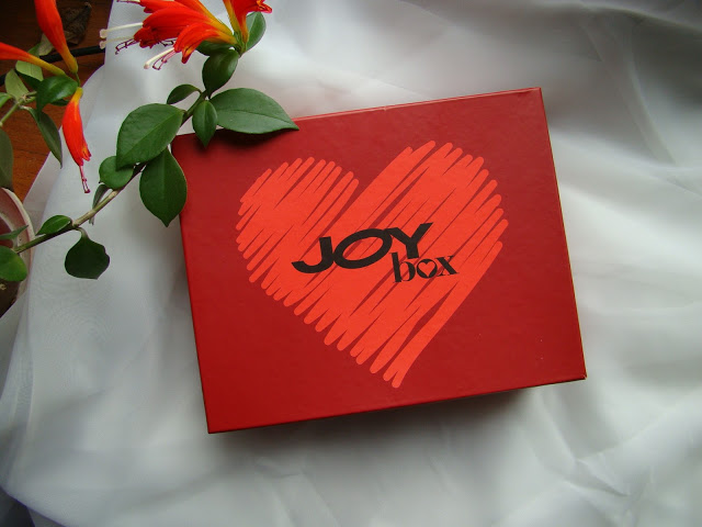 #48 I open dating box - 'Fall in love with Joy Box'! || Otwieram randkowy box - 'Zakochaj się w Joy Box'! - My Vogue