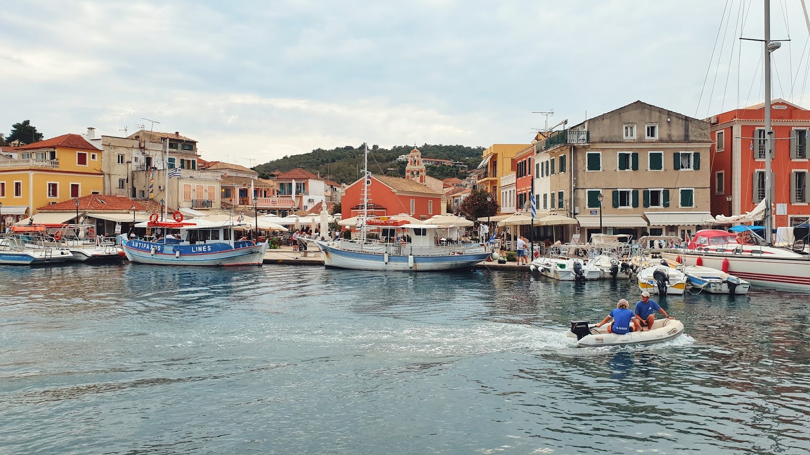 Wycieczka na Paxos i Antipaxos z Korfu | moja opinia - Nicole's travel journal - blog podróżniczy