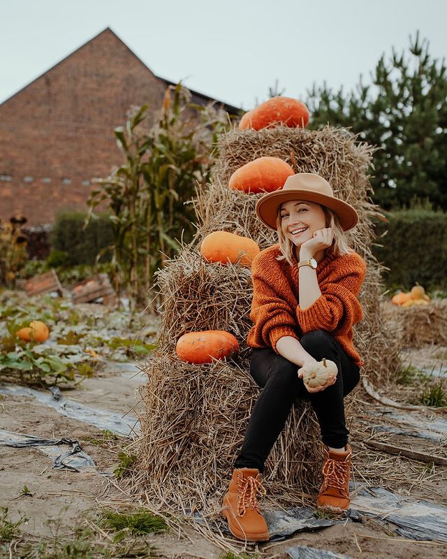 Fall outfit inspiration 🧡