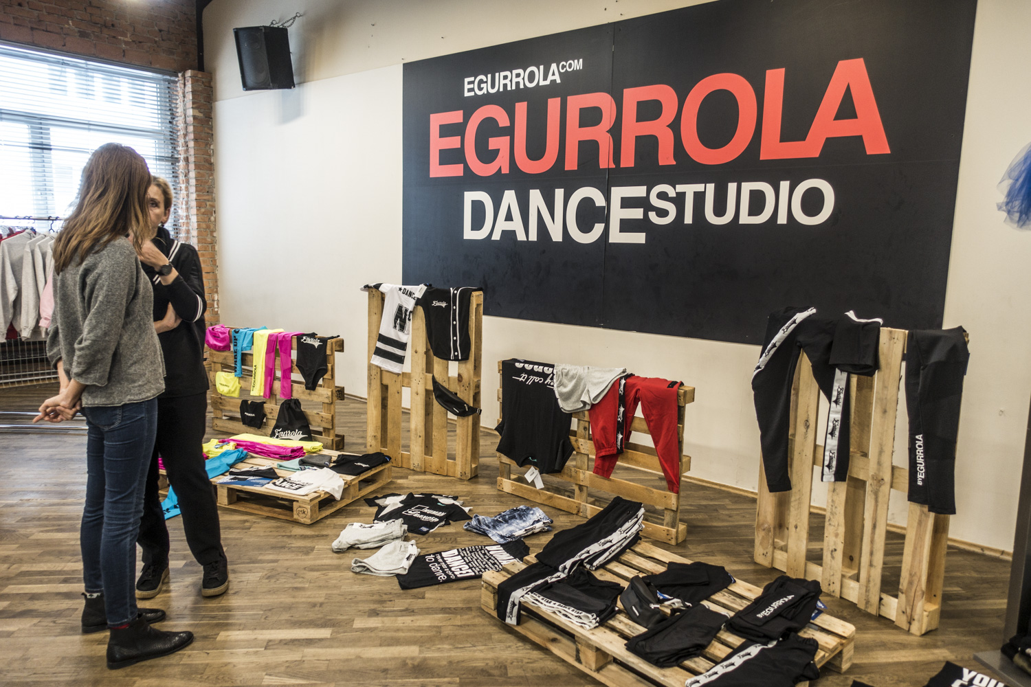 Nowa kolekcja Egurrola Store - ubrania do tańca, sportowe
