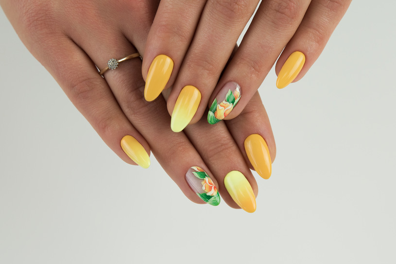 Trendy na plażę – jaki manicure jest najmodniejszy tego lata?