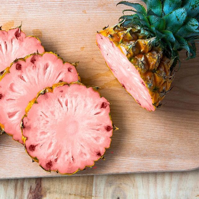 Różowy ananas, czyli obecnie najbardziej instagramowy owoc