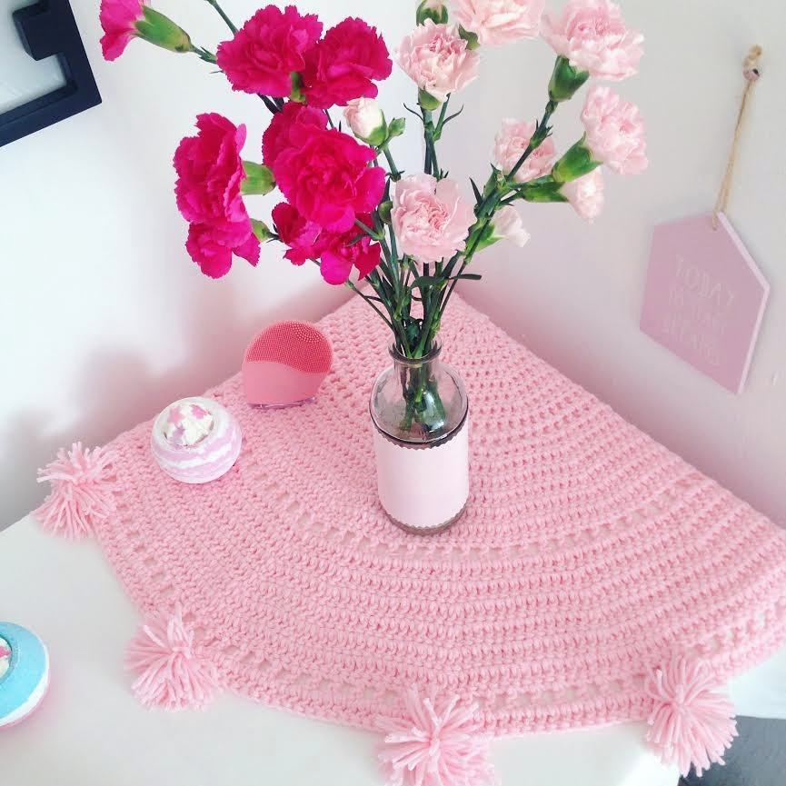 Justyna 🎀 on Instagram: “heeej 😙💞💖 po długiej przerwie wracam w końcu do dodawania zdjęć na ig 🙈 mam nadzieję, że ktoś mnie jeszcze pamięta 😂 miłego dnia! 🌸🌸🌸 #cute…”