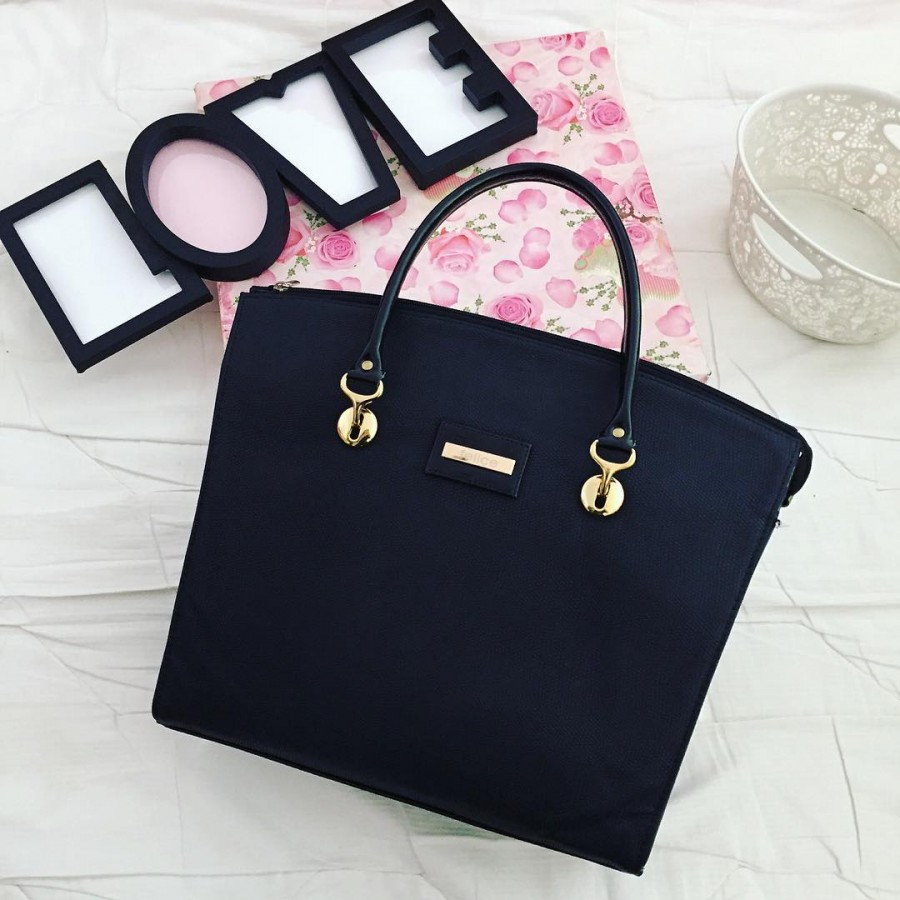 Justyna 🎀 on Instagram: “hej hej 💖 co u Was? dziś chciałabym Wam pokazać przepiękną torebkę od naszej…”