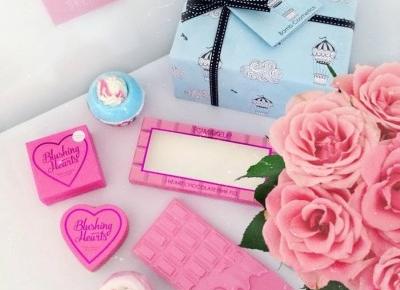 Justyna 🌸 on Instagram: “raaaj 😍🌸🎀💖💙 dwie musujące kule do kąpieli od @bombcosmetics_official już Wam wcześniej pokazywałam, a tu mam jeszcze oprócz nich jeden…”