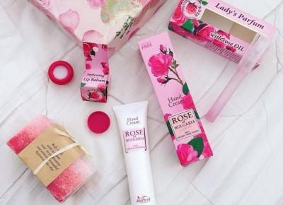 Justyna 🎀 on Instagram: “loveee 💞🌸💞🌸💞🌸💞 #roseofbulgaria #bulgarianrose #bulgaria #rosecosmetics #rose #cosmetics #kosmetyki #naturalcosmetics #naturalproducts…”