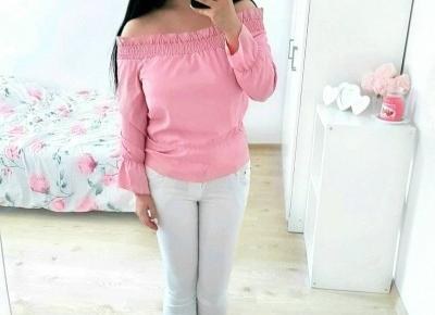 Justyna 🎀 on Instagram: “w całej okazałości 😁🌸💞💖 miłego wieczorku kochani! 😊💛💖💙 bluzeczka 》@zaful ♡ spodnie 》@fabrykajeansow.pl ♡  #girl #brunette #ootd #pinktop…”