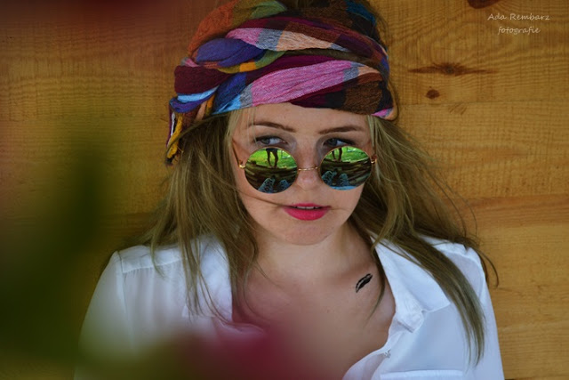 ♫: HIPPIE 