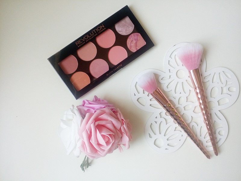 Makeup Revolution. Ultra Blush and Contour Palette, recenzja. - Testowanie z pa2ul