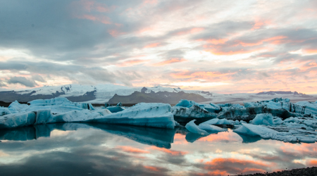 Jökulsárlón - laguna lodowcowa na Islandii