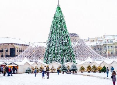 Świąteczne jarmarki bożonarodzeniowe - Wilno i Praga