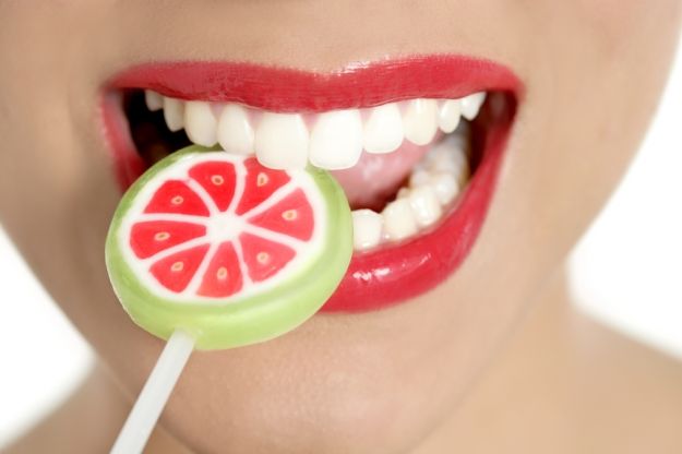 10 Skutecznych sposobów na wybielenie zębów