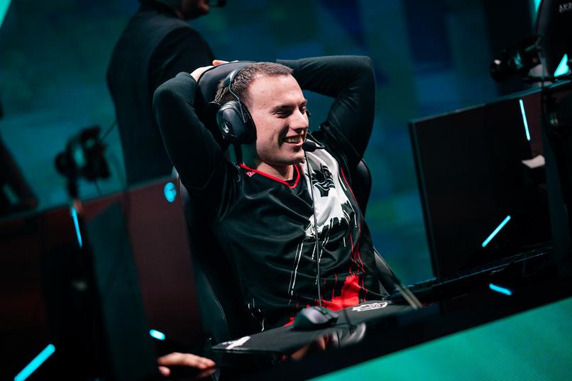 Perkz przyznaje, że zmiana ról z Capsem była dobrą decyzją, mimo że nie była rozwiązaniem na stałe