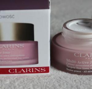 Mój pierwszy krem od Clarins i gratisy | Desperate Housewife