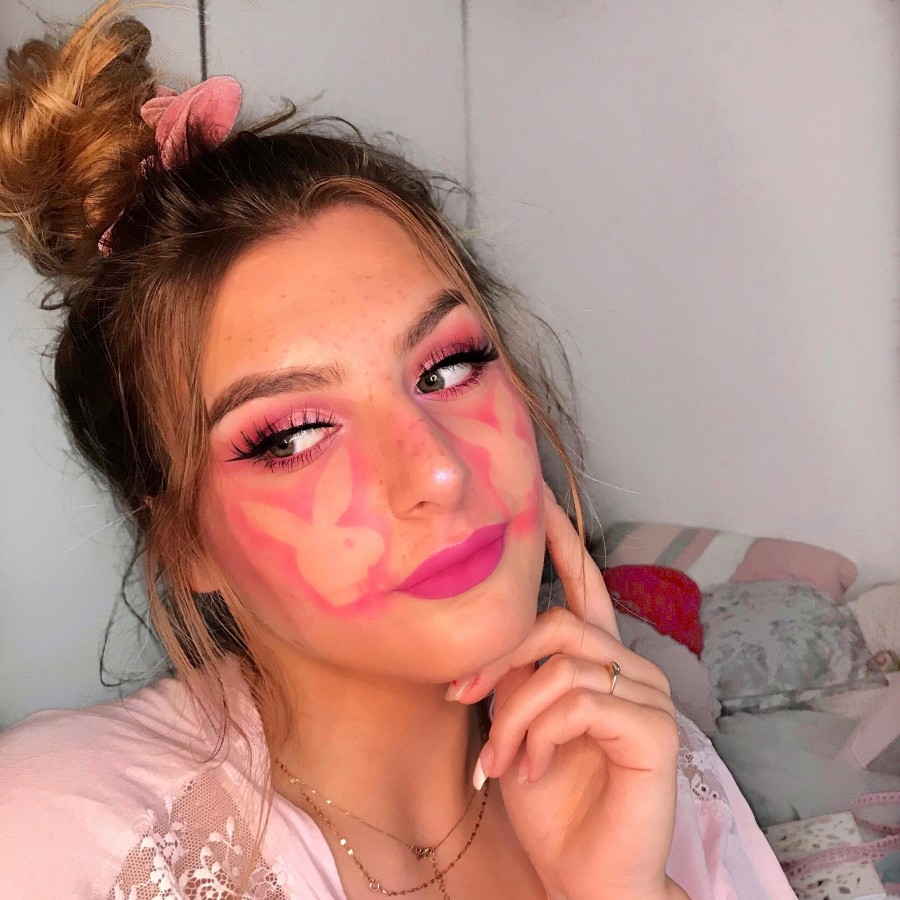 Pink makeup 💞