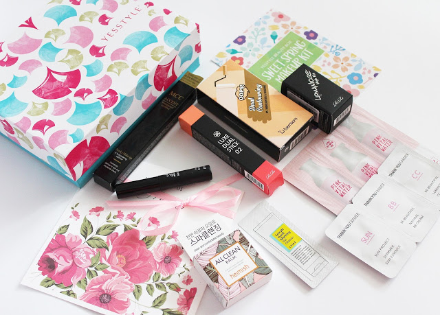 YesStyle, Korean Beauty Box - Sweet Spring Makeup Kit, czyli zestaw kosmetyków idealnych na wiosnę ~ Sakurakotoo