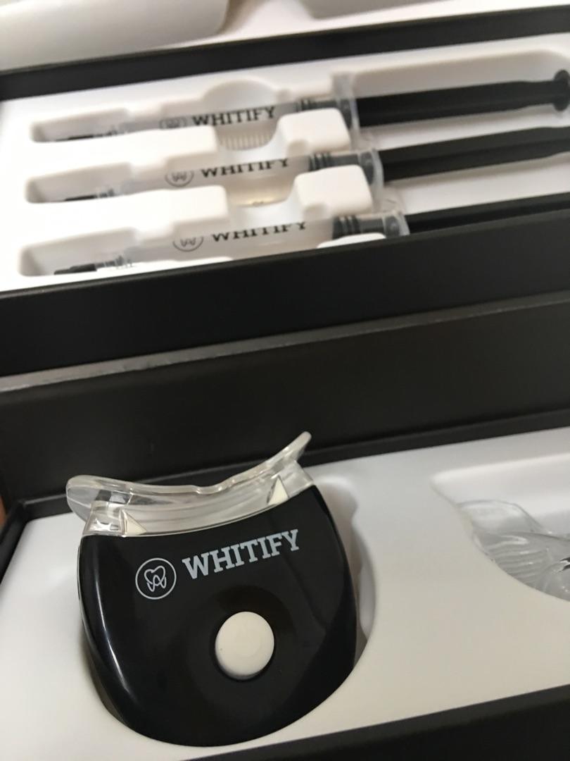 Whitify - wybielanie zębów w Twoim własnym domu, lepsze niż u dentysty!