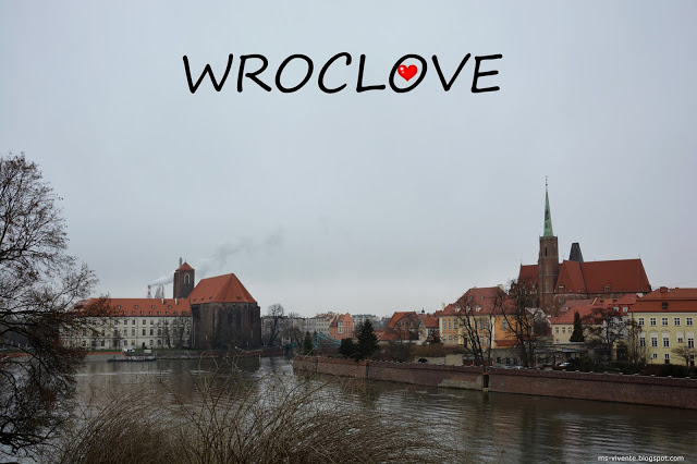 Zwiedzam Wrocław! - WROCLove w którym można się zakochać i ma się ochotę na powrót w te miejsce jeszcze raz.