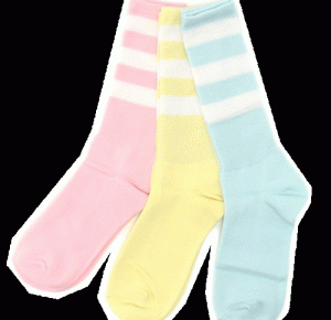 おげんきですか: Tumblr inspired: socks part I