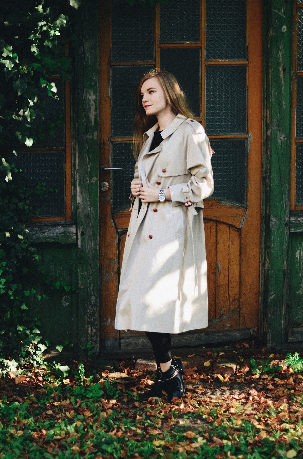 UNCARO: Oversized trench 