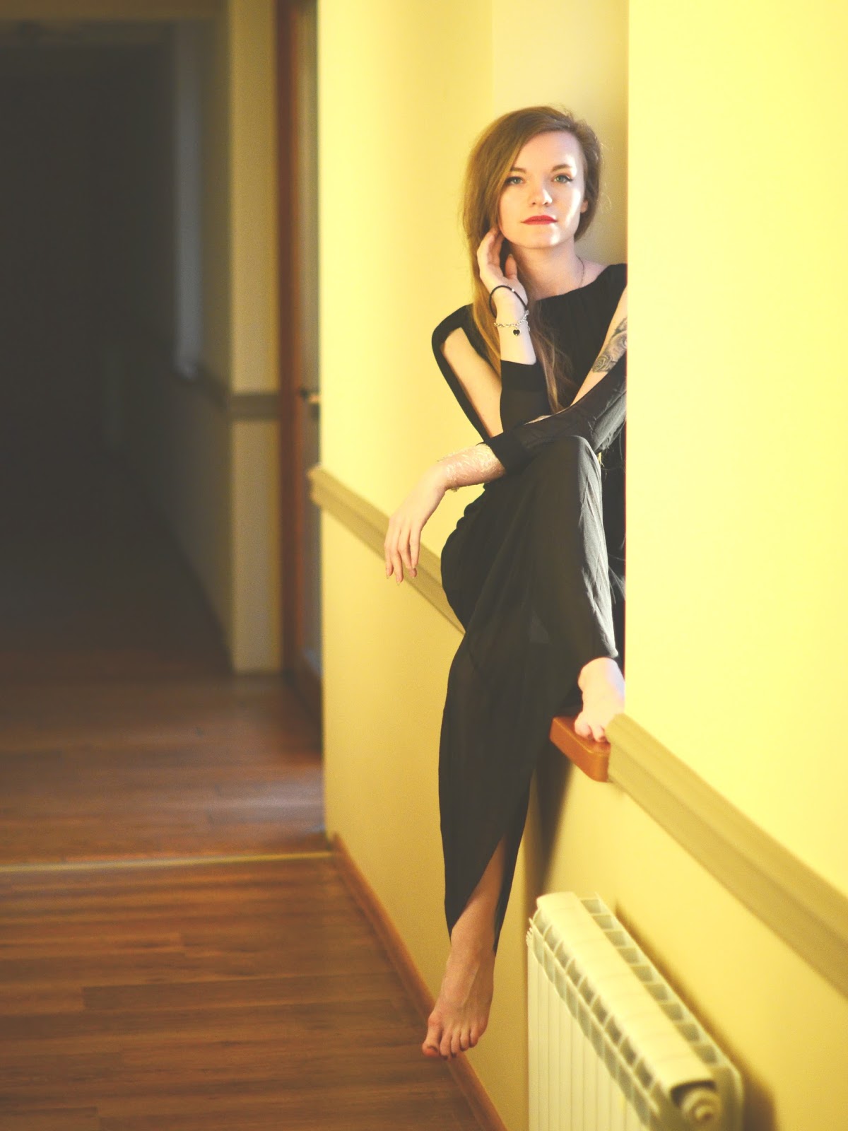 UNCARO: BLACK MAXI DRESS