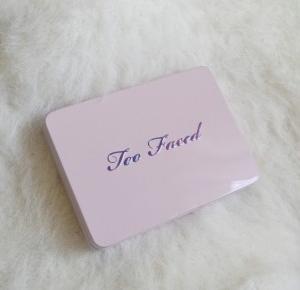 Witch Hearted: Review: Too Faced Totally Cute Palette 