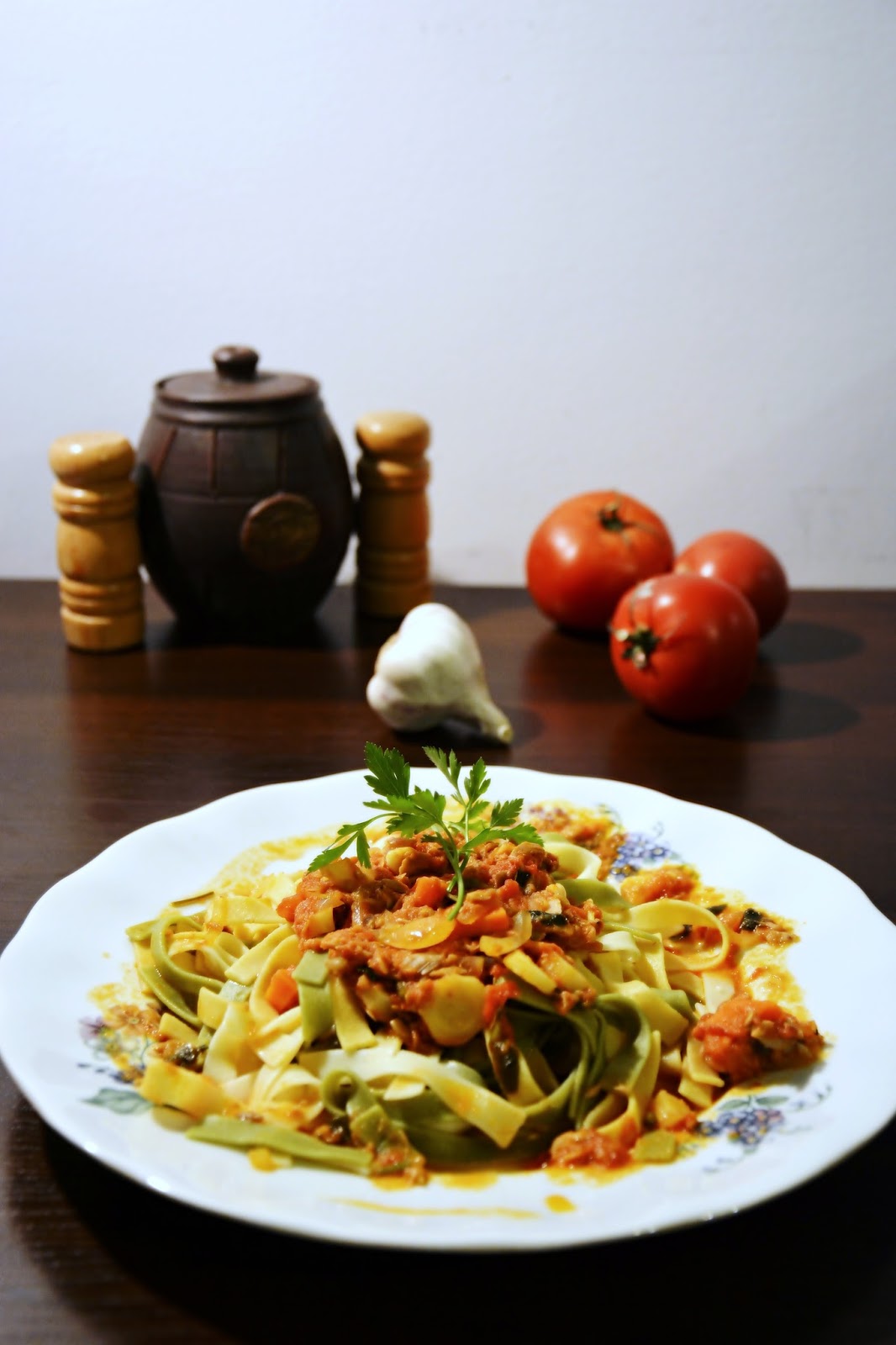 TAGLIATELLE WITH TUNA 