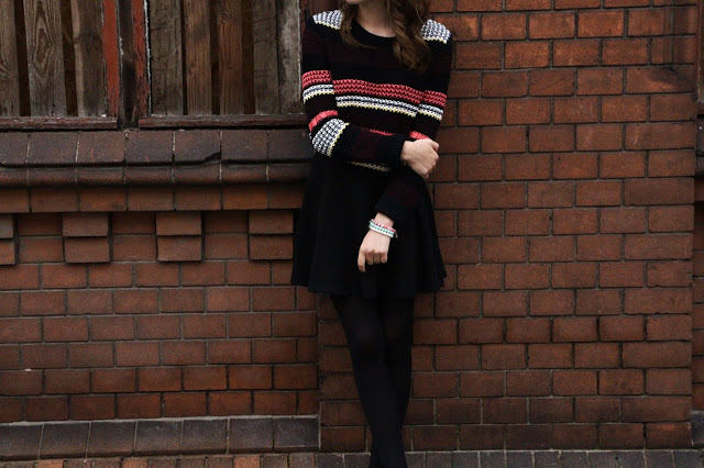 jumper, skirt and knitted nails