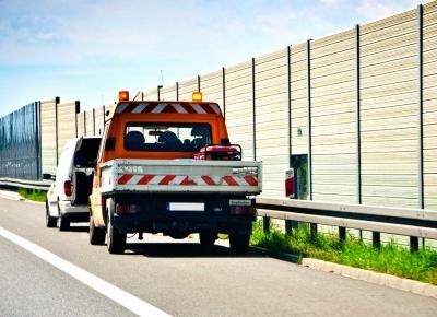 BLOG TESTERSKI: Awaria samochodu na autostradzie? - Pomoc drogowa temu zaradzi!