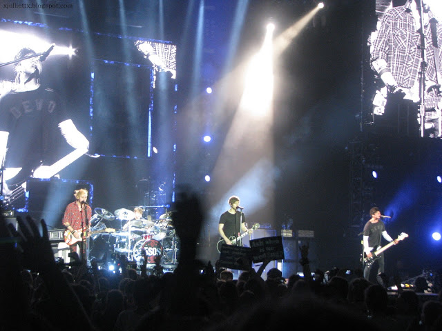 JULLIETT: Dreams come true! - Koncert 5 Seconds Of Summer