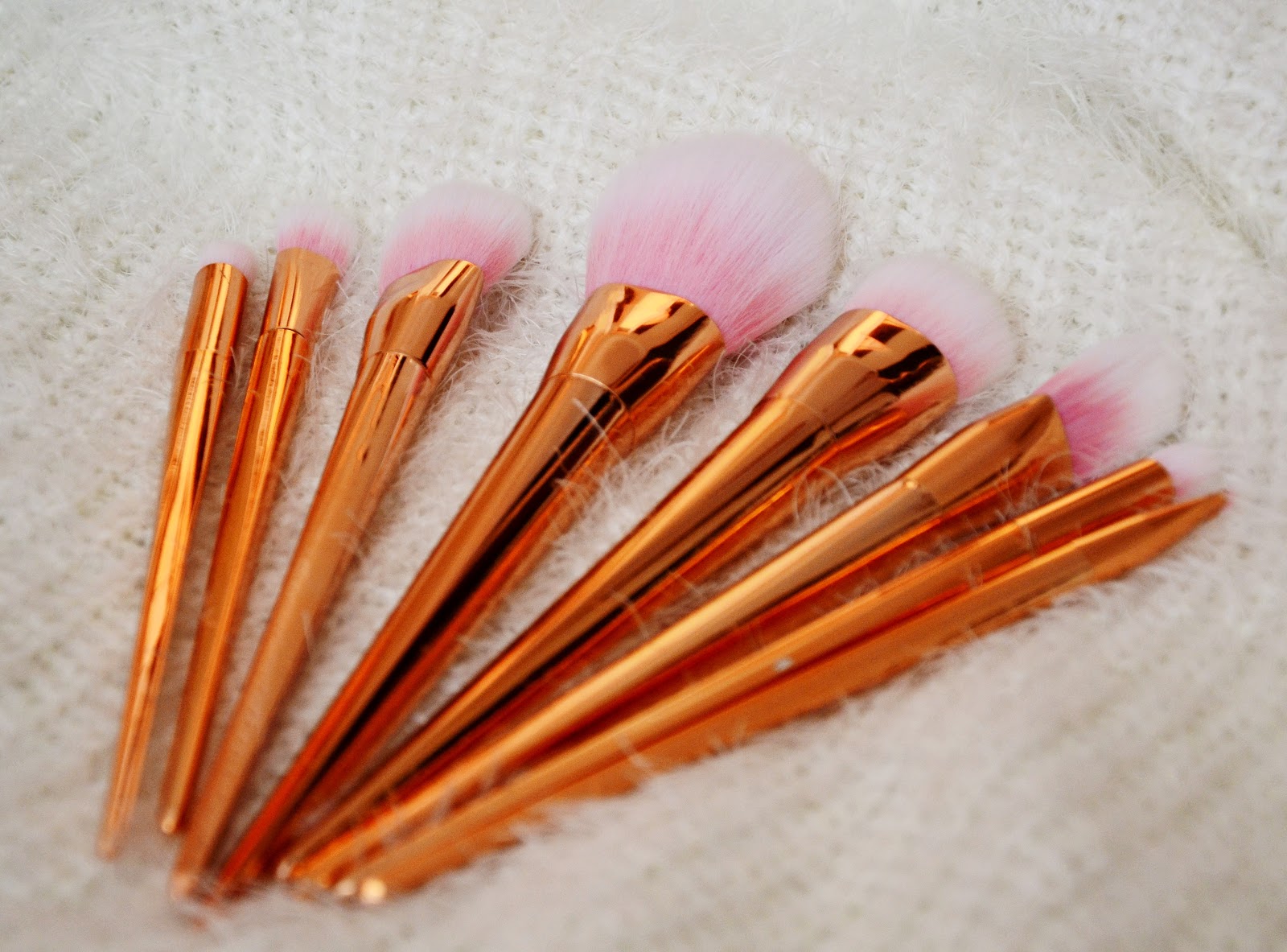 Makeup accesories  -  | Veroni |