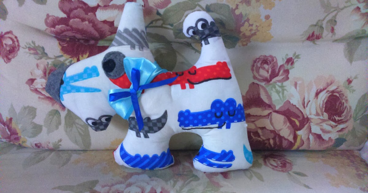 Uszyj to - rękodzieło DIY handmade: Piesek poduszka zabawka maskotka handmade DIY w krokodyle