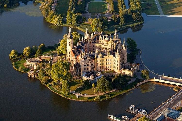 Najpiękniejsze zamki i pałace w Europie
