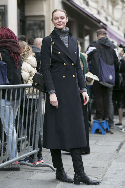 zoviia: street style: Paris Fashion Week 