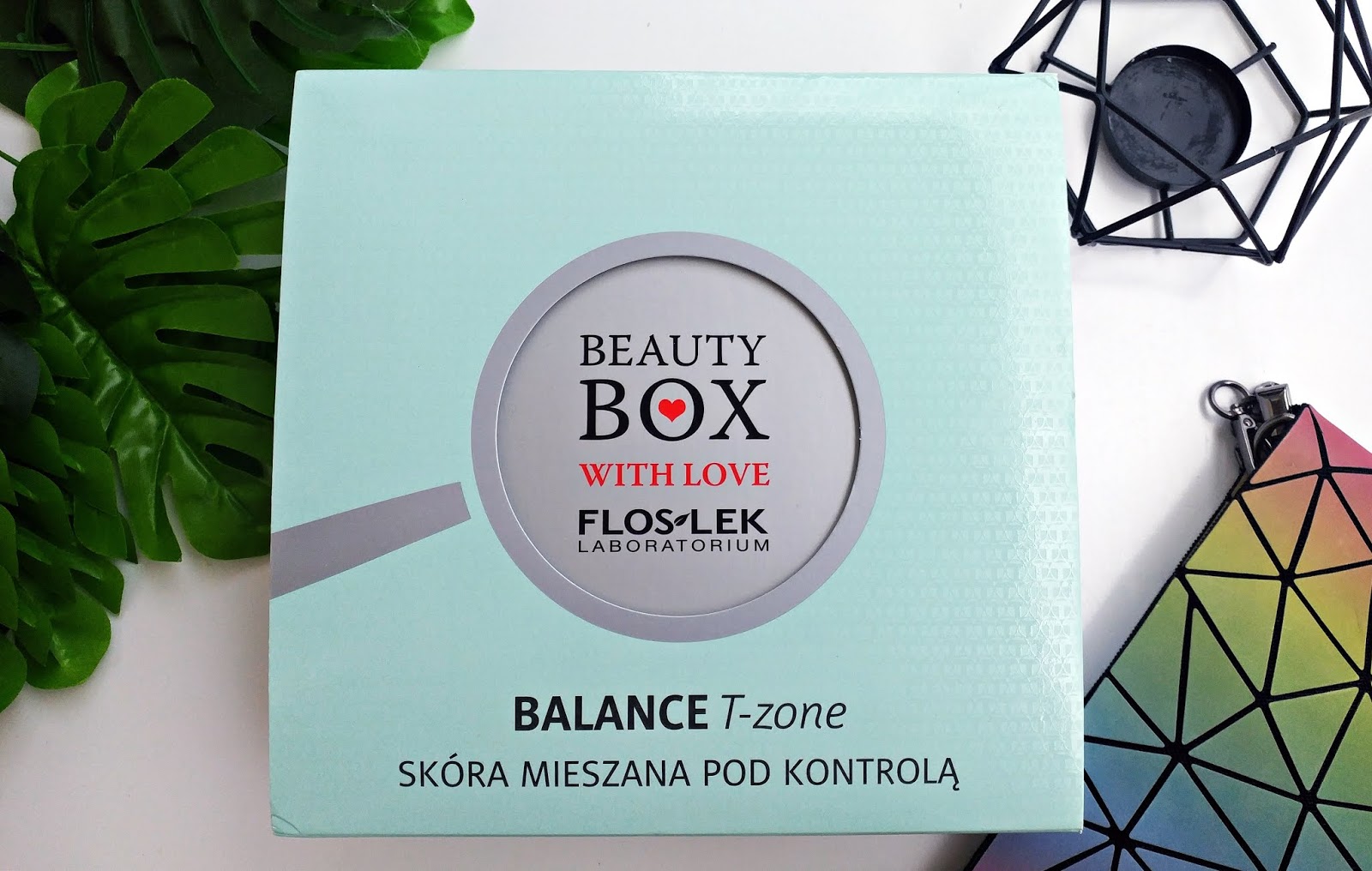 Beauty BOX with love - FlosLek  Balance T-zone - Skóra Mieszana pod kontrolą |   Zuzka Pisze