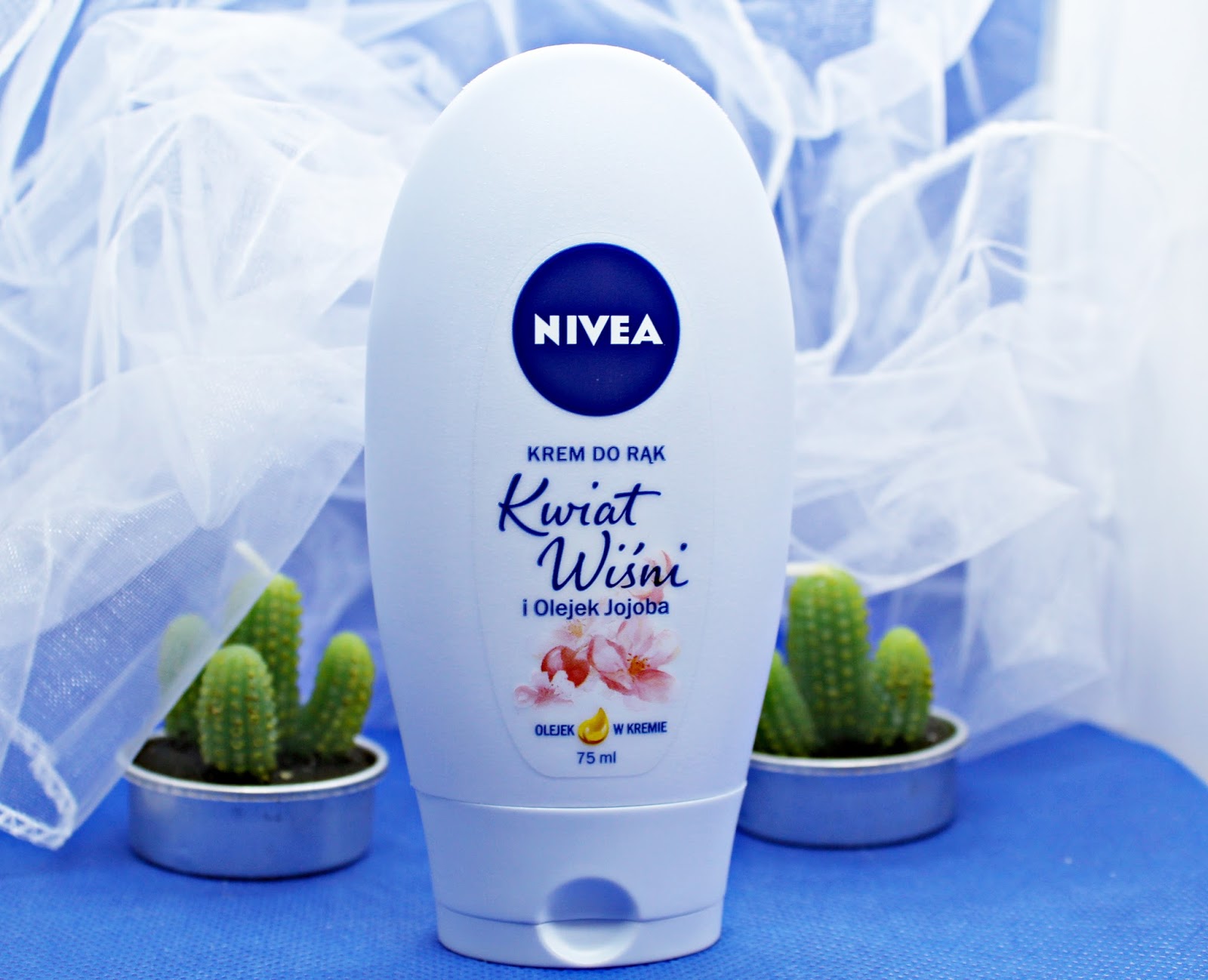 Krem do rÄk KWIAT WIÅNI i Olejek JOJOBA / Olejek w kremie - NIVEA | Zuzka Pisze